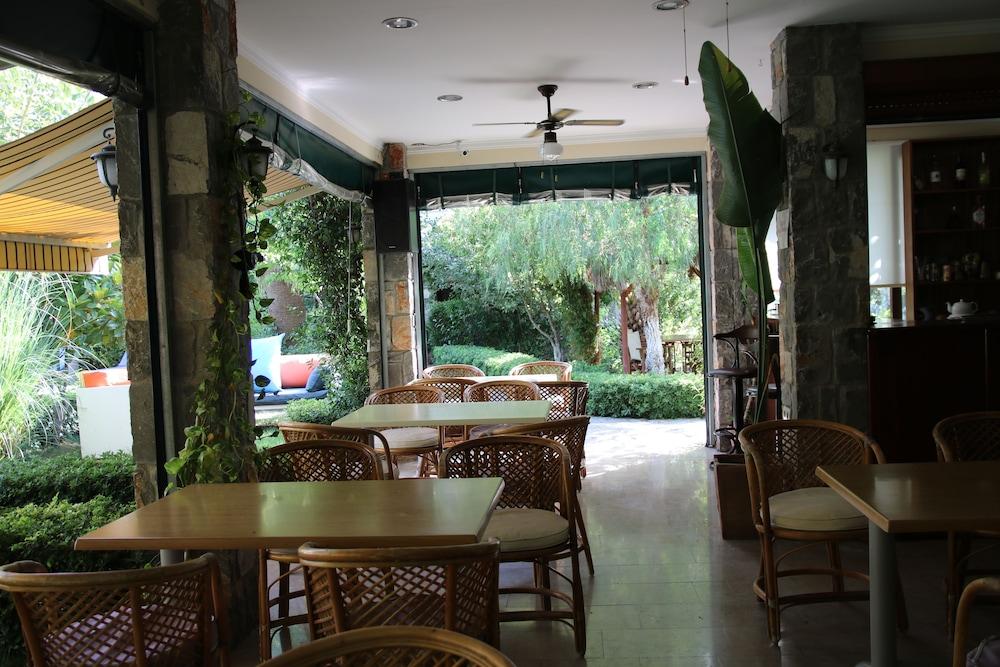 Hotel Dalos Göcek Eksteriør bilde